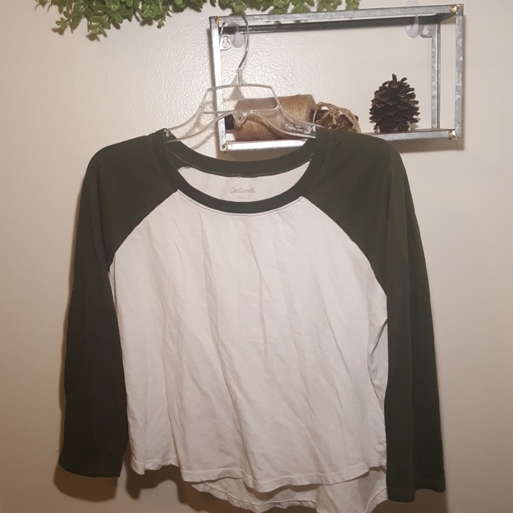 Active baseball tee